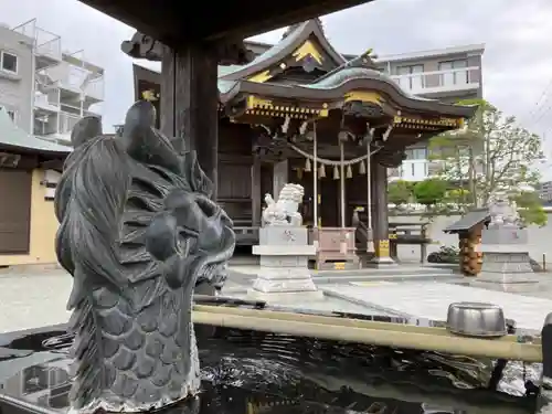 円行八幡宮の手水舎