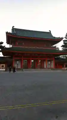 平安神宮の山門・神門