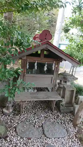 越谷香取神社の末社