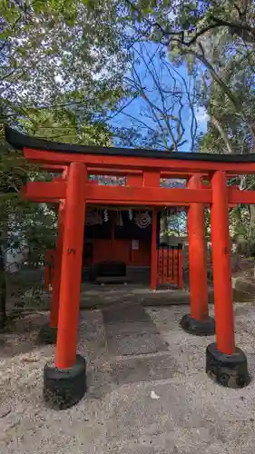 岡崎神社の鳥居