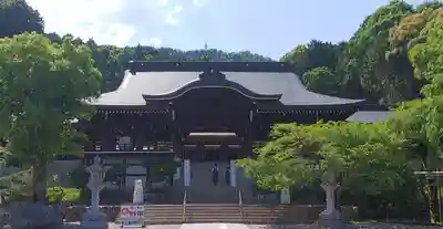 近江神宮の本殿・本堂