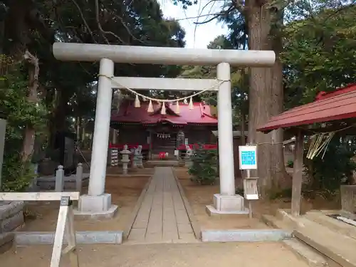 小林鳥見神社の鳥居