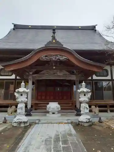 藤春院の本殿・本堂