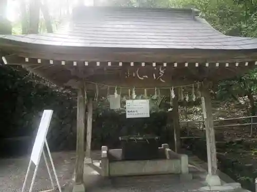 宝登山神社の手水舎