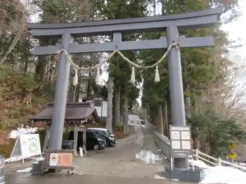 戸隠神社中社の鳥居