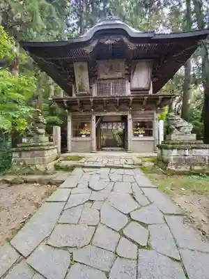 鷲子山上神社の山門・神門