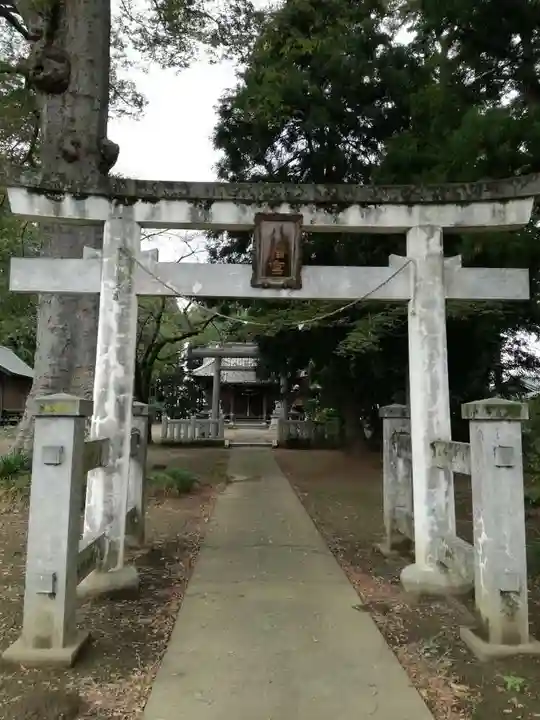 八幡宮の鳥居