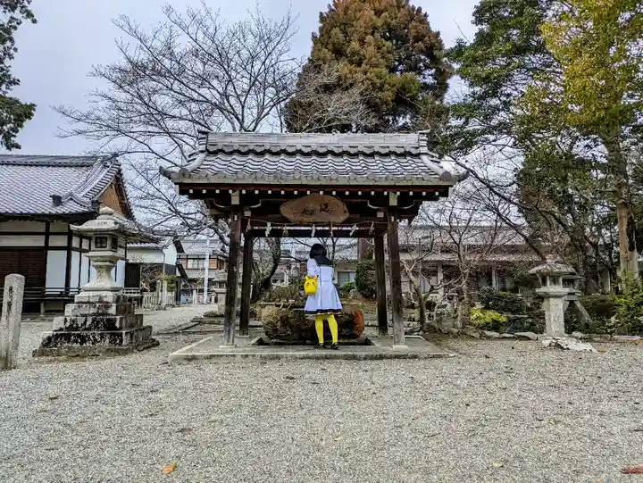 五箇神社の手水舎