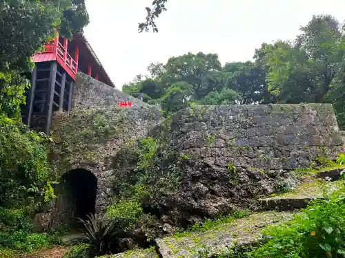 末吉宮の建物その他