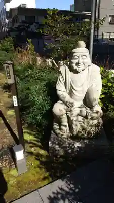 成子天神社の像