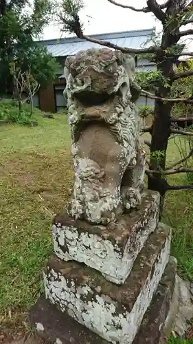 八幡神社の狛犬