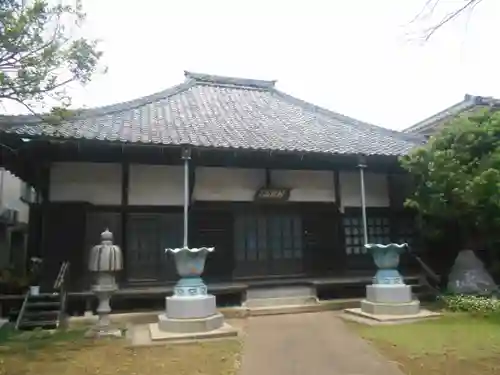 慈雲寺の本殿・本堂