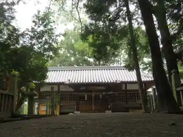 栗村神社の本殿・本堂