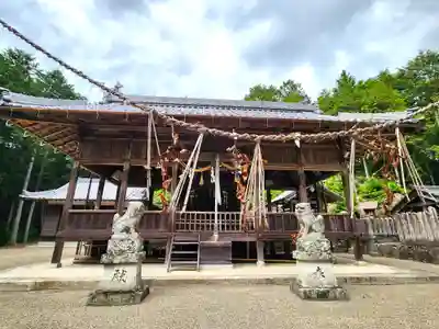 八幡神社の本殿・本堂