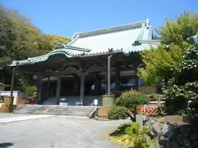 龍口寺の本殿・本堂