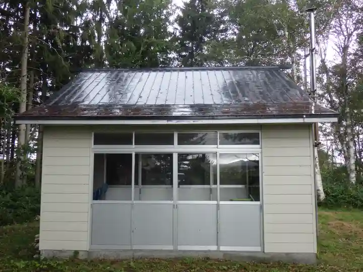 中問寒神社の本殿・本堂