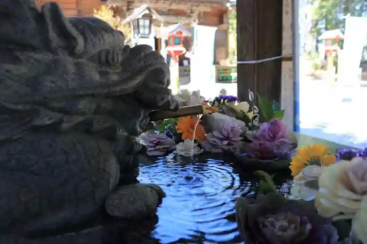 滑川神社 - 仕事と子どもの守り神の手水舎