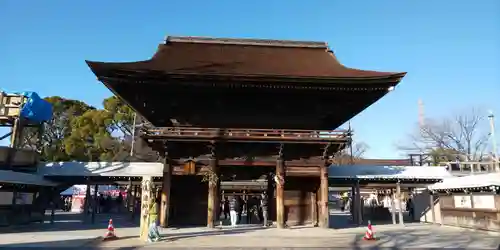 尾張大國霊神社（国府宮）の山門