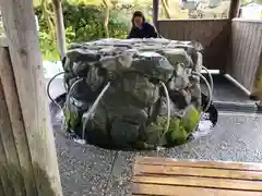 泉神社の手水