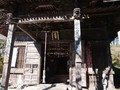 岩之上堂の本殿・本堂