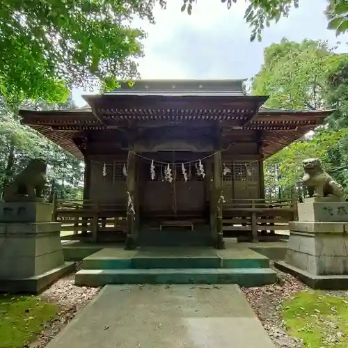 鬼越神社の本殿・本堂