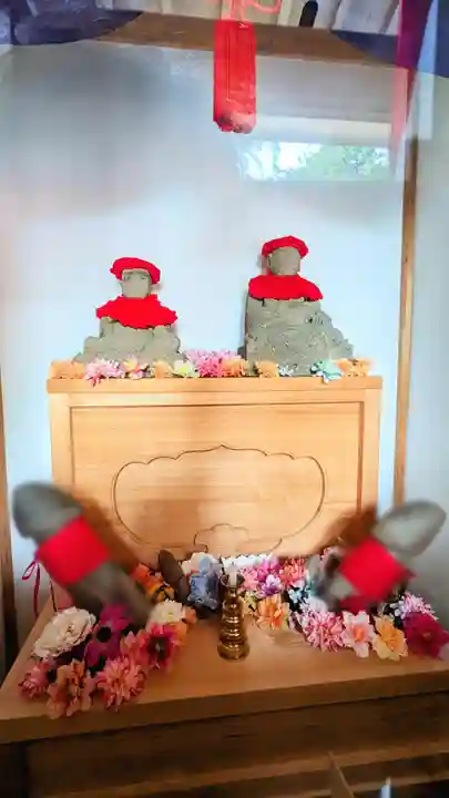 久助稲荷神社の地蔵