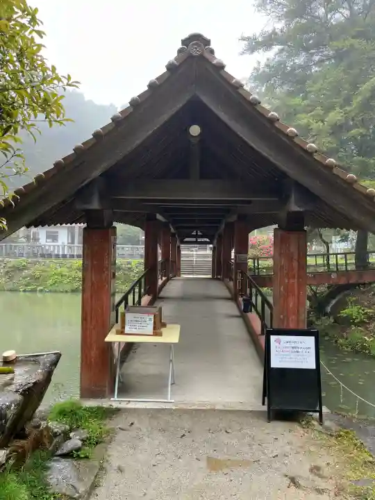 福成寺の{uncategorized: "未分類", other: "その他", undefined: "問題あり", building: "その他建物", grave: "お墓", sacred_gate: "鳥居", guardian: "狛犬", statue: "像", buddha: "仏像", history: "歴史", nature: "自然", garden: "庭園", animal: "動物", pagoda: "塔", temizu: "手水舎", mountain_gate: "山門・神門", sanctuary: "本殿・本堂", subordinate: "末社・摂社", art: "芸術", scenery: "景色", jizo: "地蔵", ema: "絵馬", goshuin: "御朱印", omikuji: "おみくじ", items: "授与品その他", amulet: "お守り", goshuincho: "御朱印帳", eats: "食事", festival: "お祭り", votive_dance: "神楽", shichigosan: "七五三参", wedding: "結婚式", experience: "体験その他", initially: "初詣", around: "周辺", anti_infection: "感染症対策"}