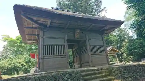 大仰寺の山門