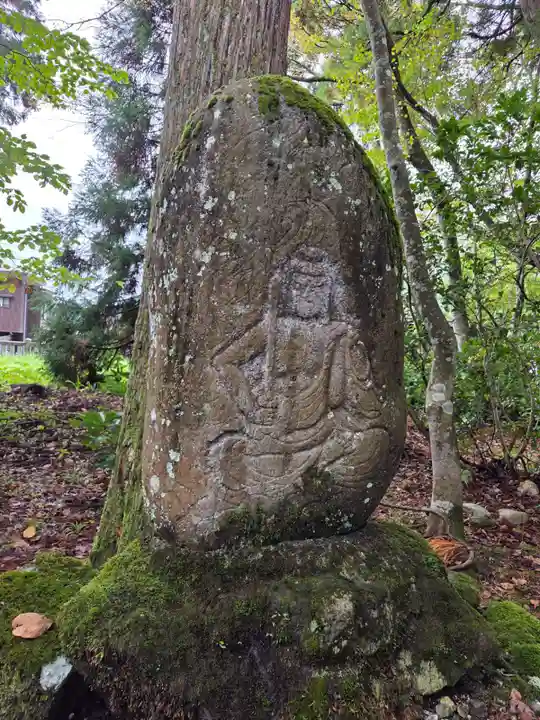 雄山神社中宮祈願殿(富山県)