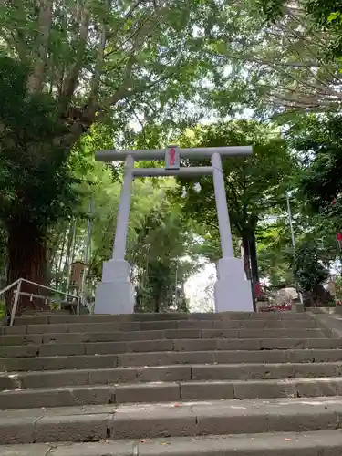 大稲荷神社の鳥居