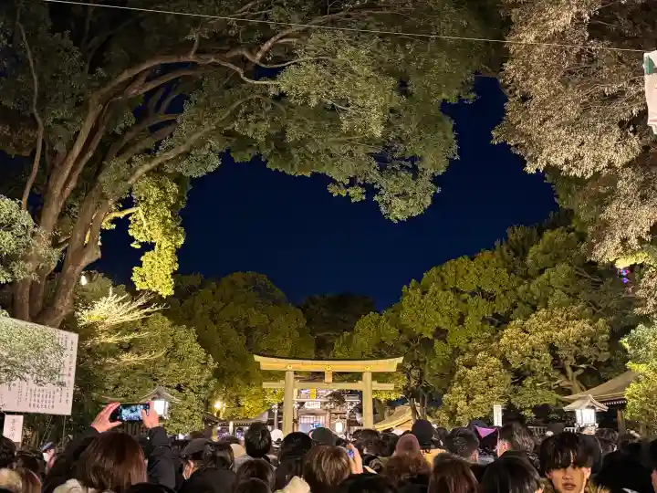明治神宮の{uncategorized: "未分類", other: "その他", undefined: "問題あり", building: "その他建物", grave: "お墓", sacred_gate: "鳥居", guardian: "狛犬", statue: "像", buddha: "仏像", history: "歴史", nature: "自然", garden: "庭園", animal: "動物", pagoda: "塔", temizu: "手水舎", mountain_gate: "山門・神門", sanctuary: "本殿・本堂", subordinate: "末社・摂社", art: "芸術", scenery: "景色", jizo: "地蔵", ema: "絵馬", goshuin: "御朱印", omikuji: "おみくじ", items: "授与品その他", amulet: "お守り", goshuincho: "御朱印帳", eats: "食事", festival: "お祭り", votive_dance: "神楽", shichigosan: "七五三参", wedding: "結婚式", experience: "体験その他", initially: "初詣", around: "周辺", anti_infection: "感染症対策"}