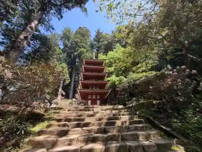 室生寺の{uncategorized: "未分類", other: "その他", undefined: "問題あり", building: "その他建物", grave: "お墓", sacred_gate: "鳥居", guardian: "狛犬", statue: "像", buddha: "仏像", history: "歴史", nature: "自然", garden: "庭園", animal: "動物", pagoda: "塔", temizu: "手水舎", mountain_gate: "山門・神門", sanctuary: "本殿・本堂", subordinate: "末社・摂社", art: "芸術", scenery: "景色", jizo: "地蔵", ema: "絵馬", goshuin: "御朱印", omikuji: "おみくじ", items: "授与品その他", amulet: "お守り", goshuincho: "御朱印帳", eats: "食事", festival: "お祭り", votive_dance: "神楽", shichigosan: "七五三参", wedding: "結婚式", experience: "体験その他", initially: "初詣", around: "周辺", anti_infection: "感染症対策"}