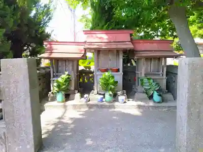 三狐社の末社・摂社