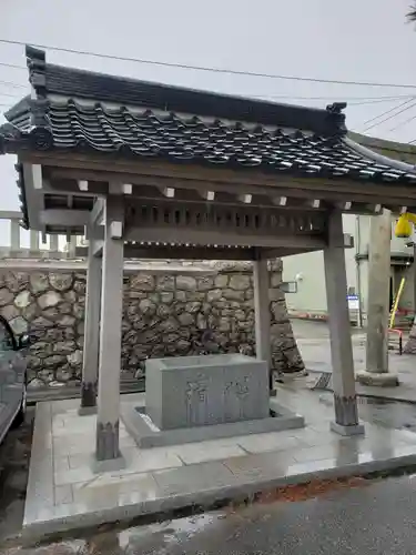 諏訪神社の手水