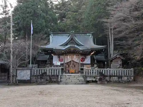 湯泉神社の本殿・本堂