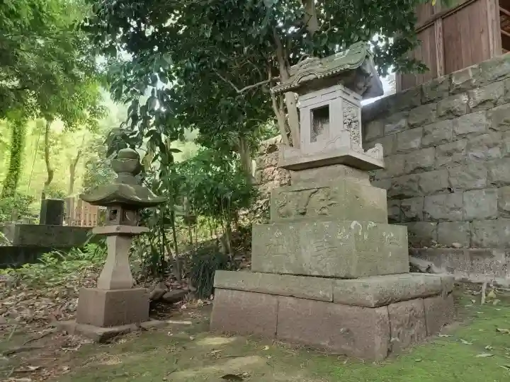 東光寺の{uncategorized: "未分類", other: "その他", undefined: "問題あり", building: "その他建物", grave: "お墓", sacred_gate: "鳥居", guardian: "狛犬", statue: "像", buddha: "仏像", history: "歴史", nature: "自然", garden: "庭園", animal: "動物", pagoda: "塔", temizu: "手水舎", mountain_gate: "山門・神門", sanctuary: "本殿・本堂", subordinate: "末社・摂社", art: "芸術", scenery: "景色", jizo: "地蔵", ema: "絵馬", goshuin: "御朱印", omikuji: "おみくじ", items: "授与品その他", amulet: "お守り", goshuincho: "御朱印帳", eats: "食事", festival: "お祭り", votive_dance: "神楽", shichigosan: "七五三参", wedding: "結婚式", experience: "体験その他", initially: "初詣", around: "周辺", anti_infection: "感染症対策"}