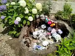 三輪神社の庭園