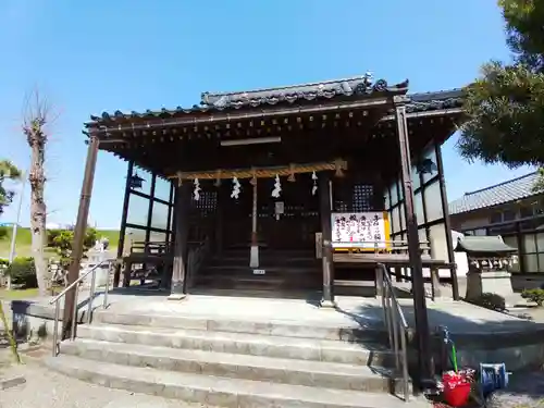 黒龍神社の本殿・本堂