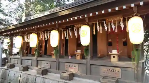 検見川神社の末社・摂社