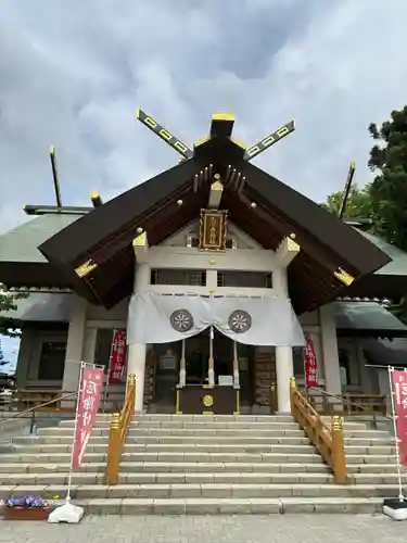 烈々布神社の本殿・本堂