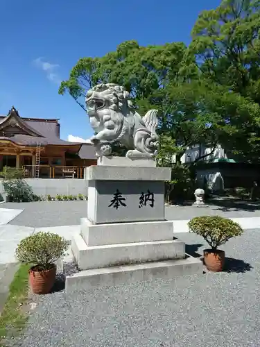 富知六所浅間神社の狛犬