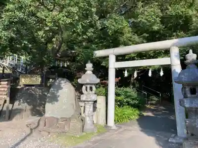 本牧神社の鳥居