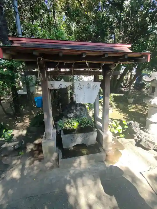 厳嶋神社の手水舎
