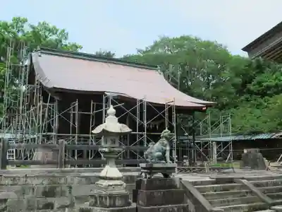 三柱神社の本殿・本堂