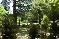 雷神社の建物その他