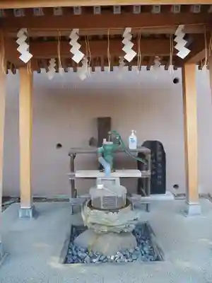 下神明天祖神社の手水舎