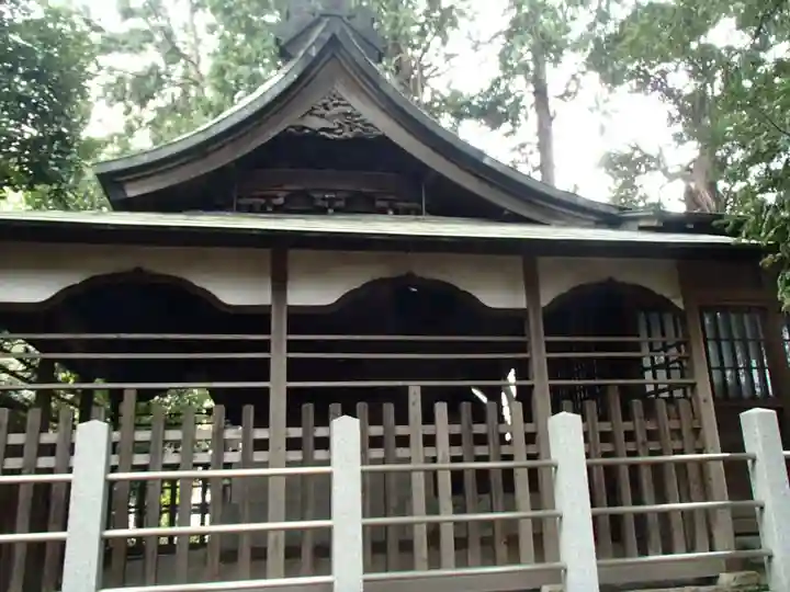 氷川社の本殿・本堂