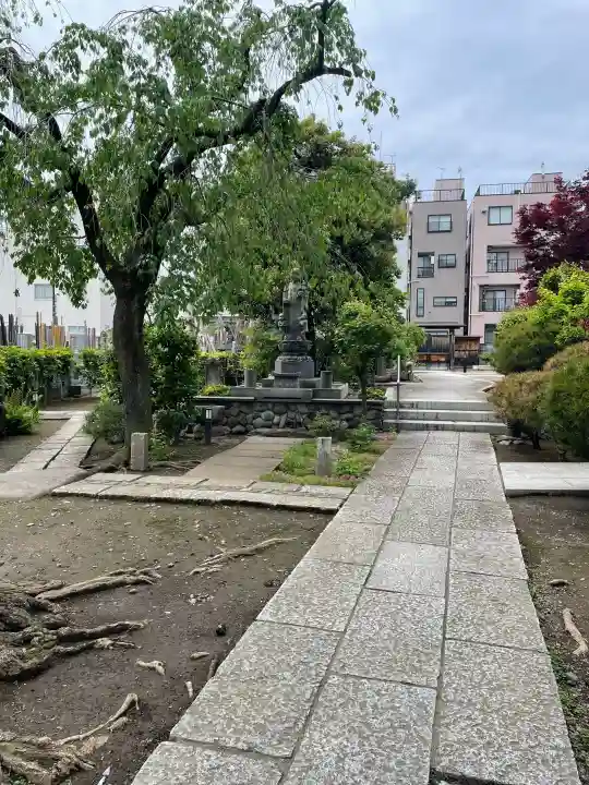 寶蔵院の{uncategorized: "未分類", other: "その他", undefined: "問題あり", building: "その他建物", grave: "お墓", sacred_gate: "鳥居", guardian: "狛犬", statue: "像", buddha: "仏像", history: "歴史", nature: "自然", garden: "庭園", animal: "動物", pagoda: "塔", temizu: "手水舎", mountain_gate: "山門・神門", sanctuary: "本殿・本堂", subordinate: "末社・摂社", art: "芸術", scenery: "景色", jizo: "地蔵", ema: "絵馬", goshuin: "御朱印", omikuji: "おみくじ", items: "授与品その他", amulet: "お守り", goshuincho: "御朱印帳", eats: "食事", festival: "お祭り", votive_dance: "神楽", shichigosan: "七五三参", wedding: "結婚式", experience: "体験その他", initially: "初詣", around: "周辺", anti_infection: "感染症対策"}