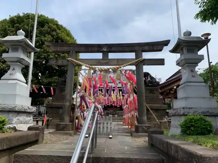 嶺白山神社の鳥居
