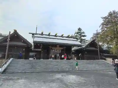 北海道神宮の山門・神門